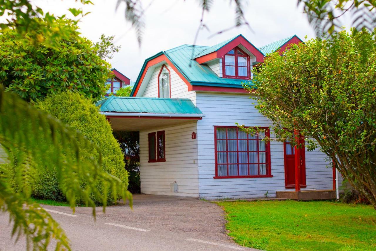 Hotel Y Cabanas Molino Viejo Puerto Varas Exterior photo